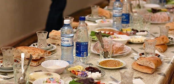 Paytaxtdakı yas mərasimləri: Milli mentalitet, yoxsa israfçılıq?