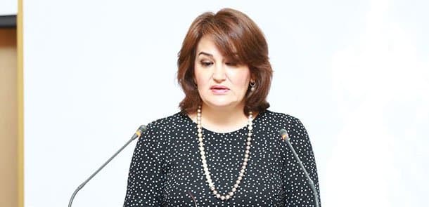13 direktor işdən çıxarıldı