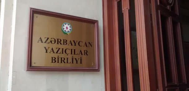 AYB-dən Bakı merinə ittihamlar: «Əxlaqsızlıq yuvaları axtarırlarsa...»