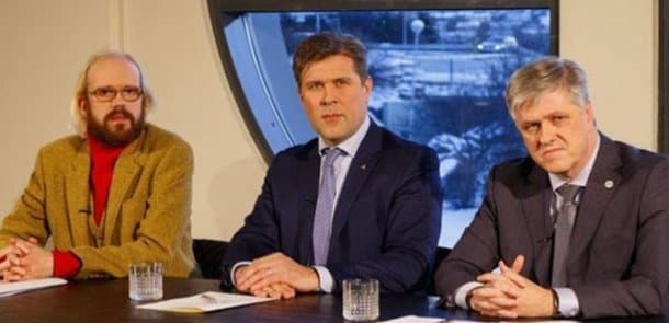 Pedofiliya ittihamı höküməti çökdürdü