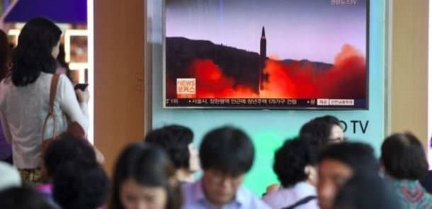 Şimali Koreya növbəti raketi atdı: sərt açıqlamalar