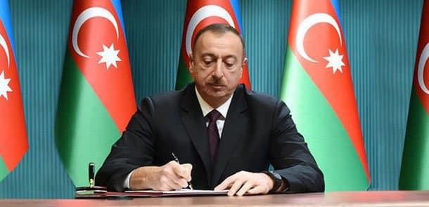 Prezident 1 nəfərə Xalq, 7 nəfərə Əməkdar artist adı verdi