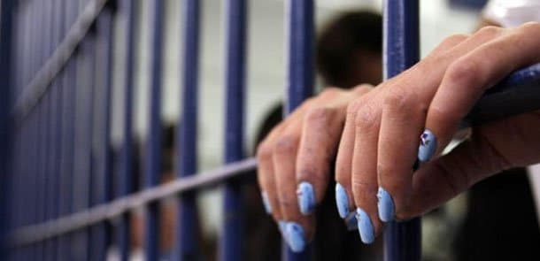 Azərbaycanda biznesmen arvadı ölməmək üçün falçıya 20 min verib