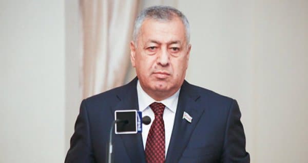 Deputat dollar kreditlərinə görə üsyan etdi: «Təklifləri atdılar arxa yeşiyə»