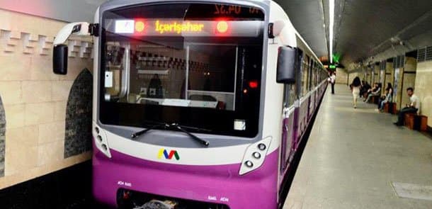 Bakı metrosunda dəhşətli anlar