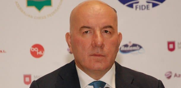 Elman Rüstəmov devalvasiyadan danışdı
