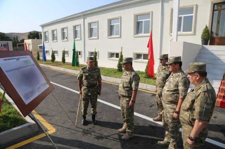 Cəbhəboyu zonada yeni hərbi hissə açılıb (FOTOLAR)