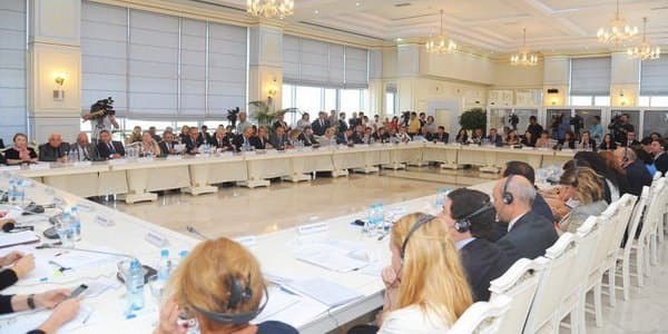 "Ali təhsil müəssisələrində təhsil alan qızların sayı artır"