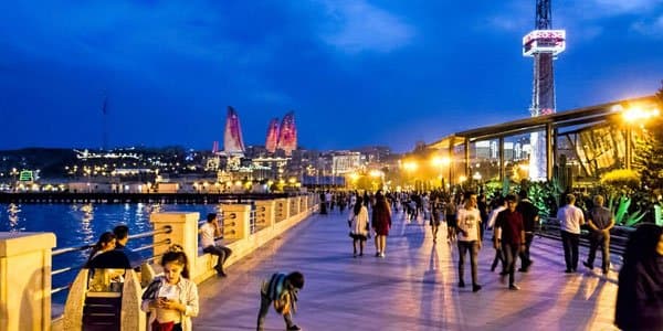 Bu il turistlər Azərbaycanda nə qədər pul xərcləyib?