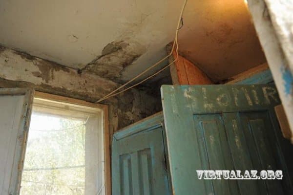 Daha bir yataqxana qəzalı vəziyyətdə: köçkünlər kömək gözləyir (FOTOLAR)