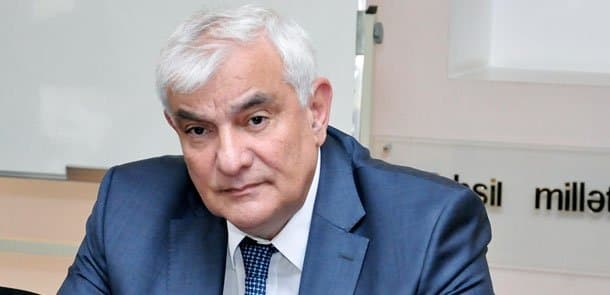 Kamal Abdullaya Ural Federal Universitetinin fəxri doktoru adı verildi