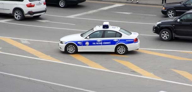 Yol polisindən yağışla bağlı sürücülərə müraciət