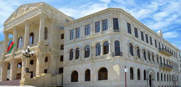 Azərbaycan türk siyasətçi və jurnalistlərə cinayət işi açdı
