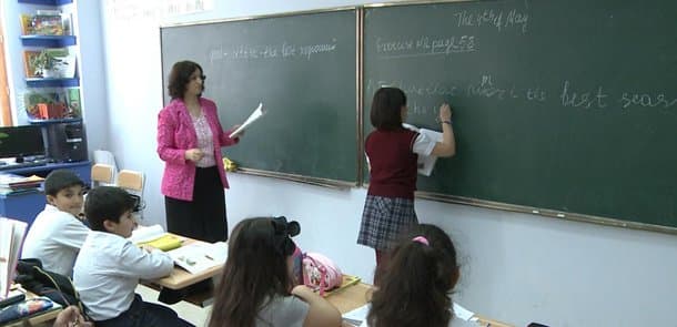Müəllim olmaq istəyənlərin nəzərinə: qeydiyyat başladı