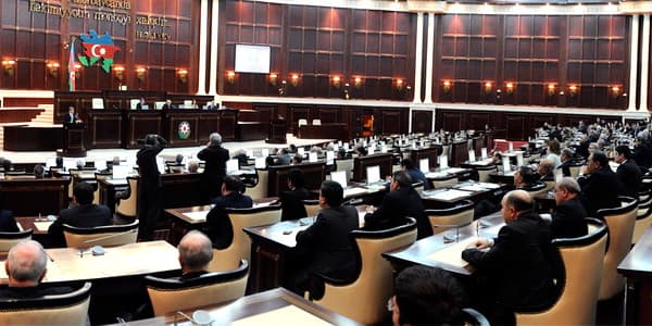 Nümayəndələrlə bağlı layihə MM-in gündəliyindən niyə çıxarıldı? - SƏBƏB