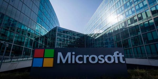 “Microsoft” “Google Play”ə rəqib yaratdı