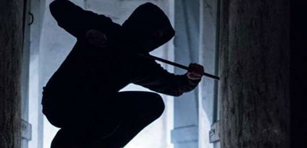 Polisin 8 ildir axtardığı 74 yaşlı oğru tutuldu: divarda qaça bilir