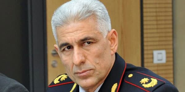 Generaldan mitinq açıqlaması