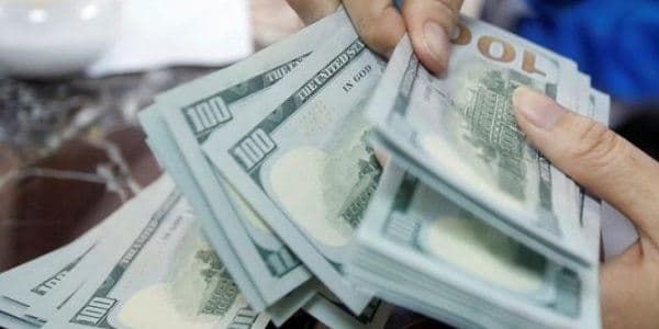 Dollar sabah neçəyə olacaq?