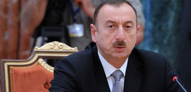 Prezident Milli Şuranın mitinqlərindən danışdı