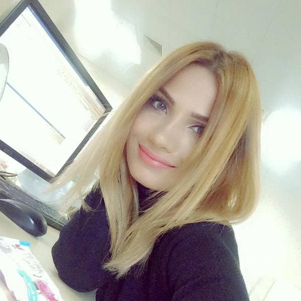 Şəfa Mehmanqızı işdən çıxarıldı (FOTOLAR)
