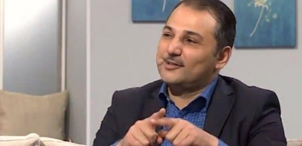 4 gün öncə atası ölən meyxanaçı «Maşın şou»da