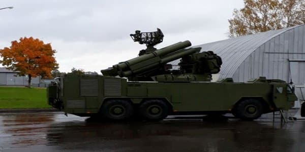 Zakir Həsənov Belarus raketlərinə baxdı (FOTO)