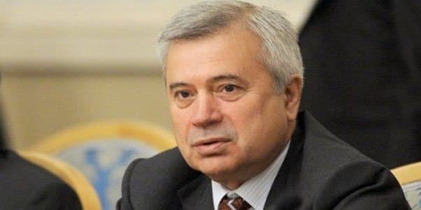 Azərbaycanlı milyarder oğlunu varis etmədi