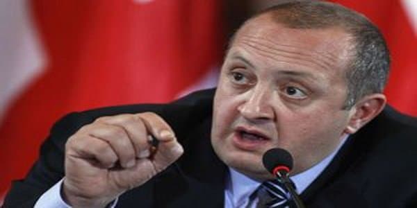 Gürcüstan prezidenti azərbaycanlı məhbusları əfv etdi