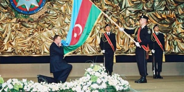 15 oktyabr İlham Əliyevin prezdentlik missiyasının başladığı gündür