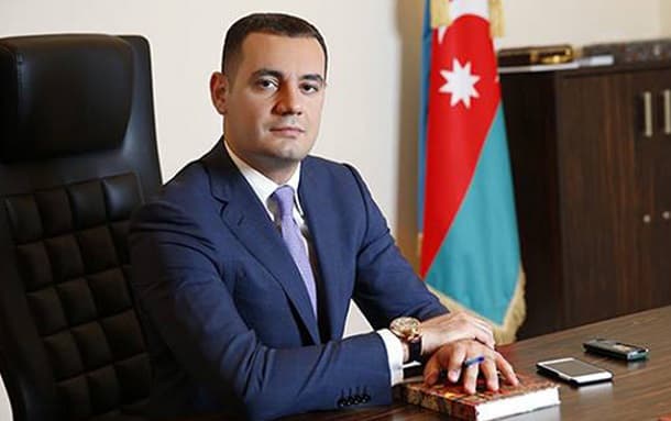 Piyadanı vuran AA seriyalı maşın kimin oğlunundur? (FOTO)