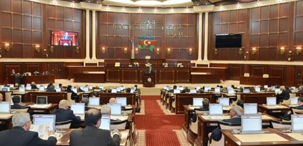 Əlillərlə bağlı qanun dəyişdirilir: bəzi şəxslərin müavinəti kəsiləcək