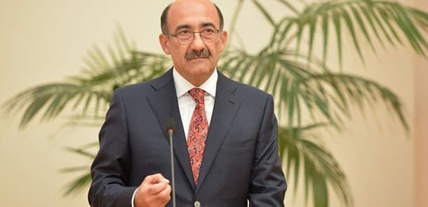 Əbülfəs Qarayev Milli Şuranın mitinqinə qatılan aktyorlardan danışdı
