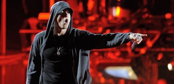 Eminem Trampı belə tənqid etdi (VİDEO)