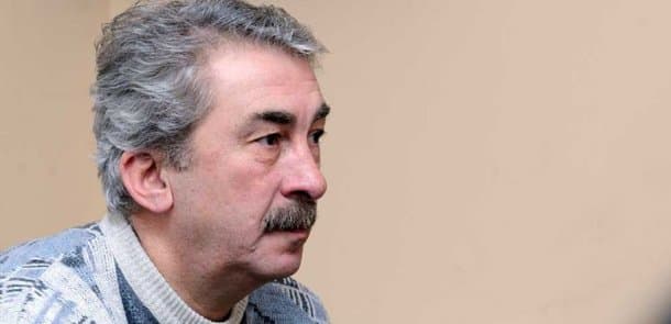 Əməkdar artist işdən çıxarıldı
