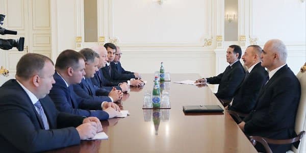 İlham Əliyev Baş nazirin birinci müavinini qəbul edib