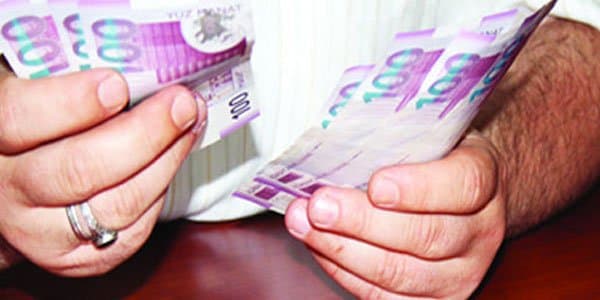 Pensiya və maaşlar artırılır (RƏSMİ)