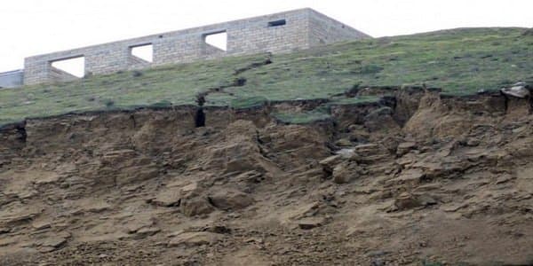 Bu ərazilərdə sürüşmə sahələri yenidən fəallaşdı (SİYAHI)