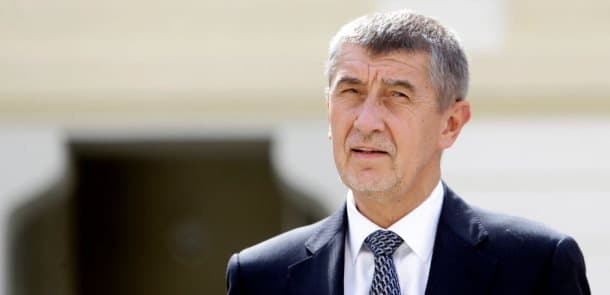 Tramp Çexiyada hakimiyyətə gəlir
