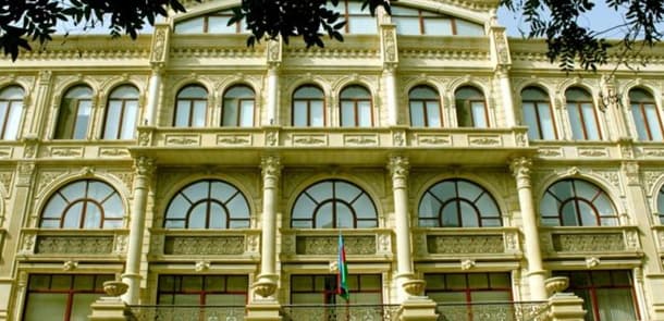 Dövlət büdcəsi üçün ağır yük olan müəssisələrin adı açıqlandı