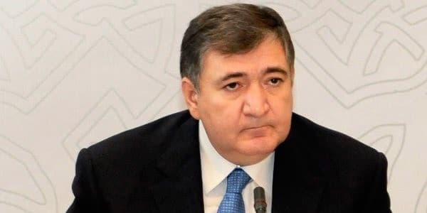 Nazir yeni müşavir təyin etdi, 4 nəfəri isə vəzifəsindən aldı (FOTO)