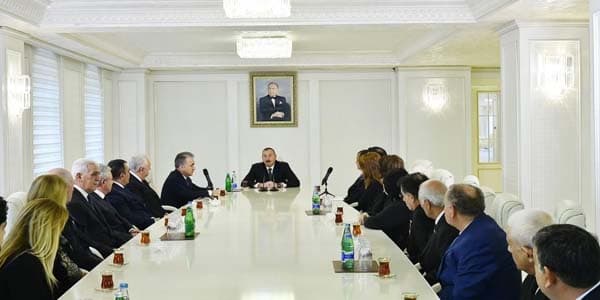 Prezident: Birinci sürət qatarları Bakı-Sumqayıt, Bakı-Gəncə qatarları olacaq
