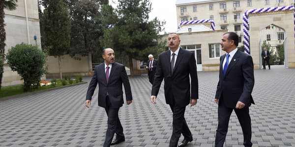 Prezidentin Gəncəyə səfərini İcra Hakimiyyəti görməzdən gəlir… - FAKT