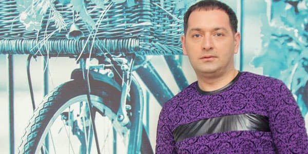 Tanınmış aktroyun evi qarət edildi: ''Toydan evə qayıdanda...''