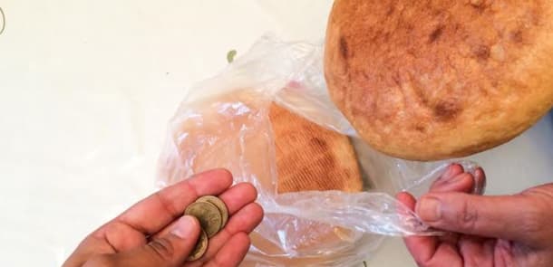 Bakıda insanları ölümə aparan çörəklər satılır (FOTO)