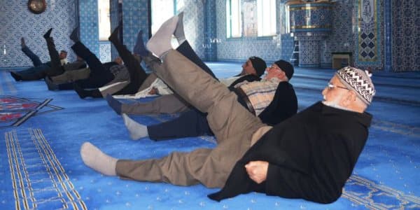 Ən maraqlı məscid: 5 dəfə namaz, 1 dəfə idman (FOTOLAR)