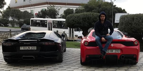 Azərbaycanlı oliqarx oğlunun dəbdəbəli həyatı - FOTO