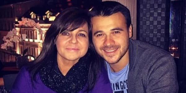 Emin Ağalarovun anası ilə rəqsi izləmə rekordu qırır (VİDEO)
