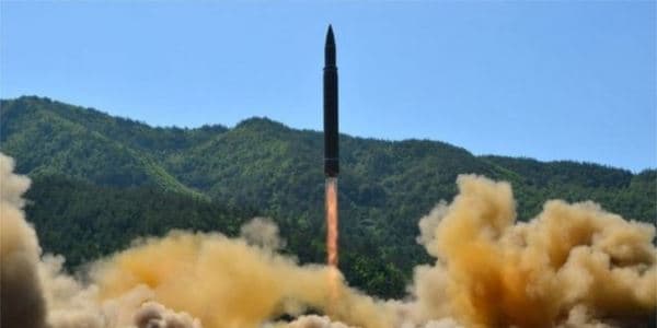 Şimali Koreya ən güclü ballistik raketini sınaqdan keçirdi