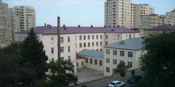 Nazirlik söz verdi: Bu məktəbdə uşaqlar daha donmayacaq